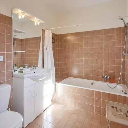 Holiday La Garde Freinet I *